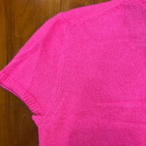 525 America, size L, Bright Pink Short Sleeve Cashmere Sweater - Picture 5 of 9